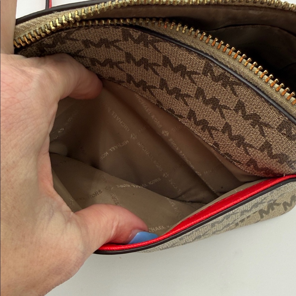 Michael Kors Brown Monogram Crossbody with Red and Pink Stripes - Picture 5 of 9